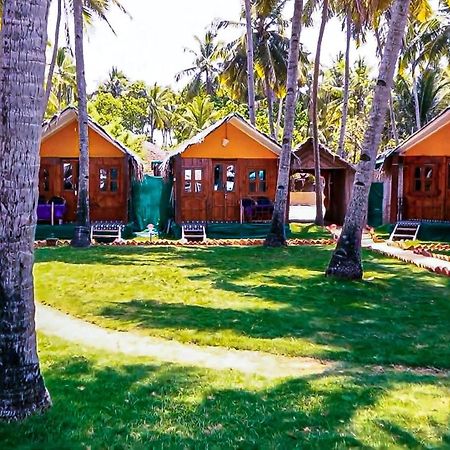 Hotel Om Sai Beach Huts Agonda Exteriér fotografie